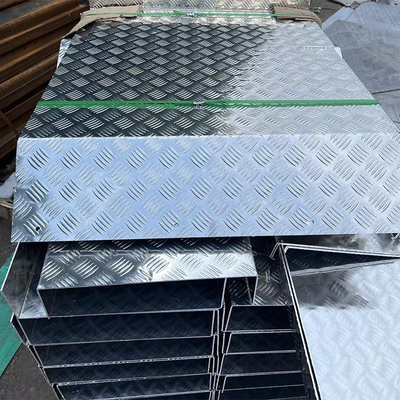 Goede prijs. Gevormd Metaal van het Aluminiumblad 1100 1050 1060 3003 5052 200mm online