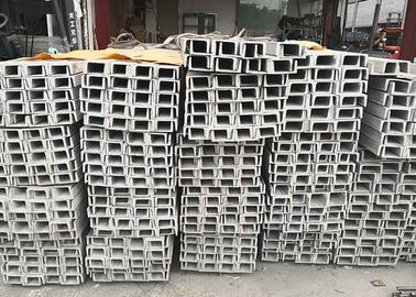 Goede prijs. De Profielen van het decoratieroestvrije staal met Flexibiliteit Met hoge weerstand Geen Corrosie online